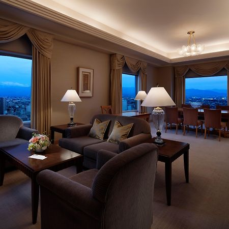 Ana Crowne Plaza Toyama By Ihg Hotell Eksteriør bilde