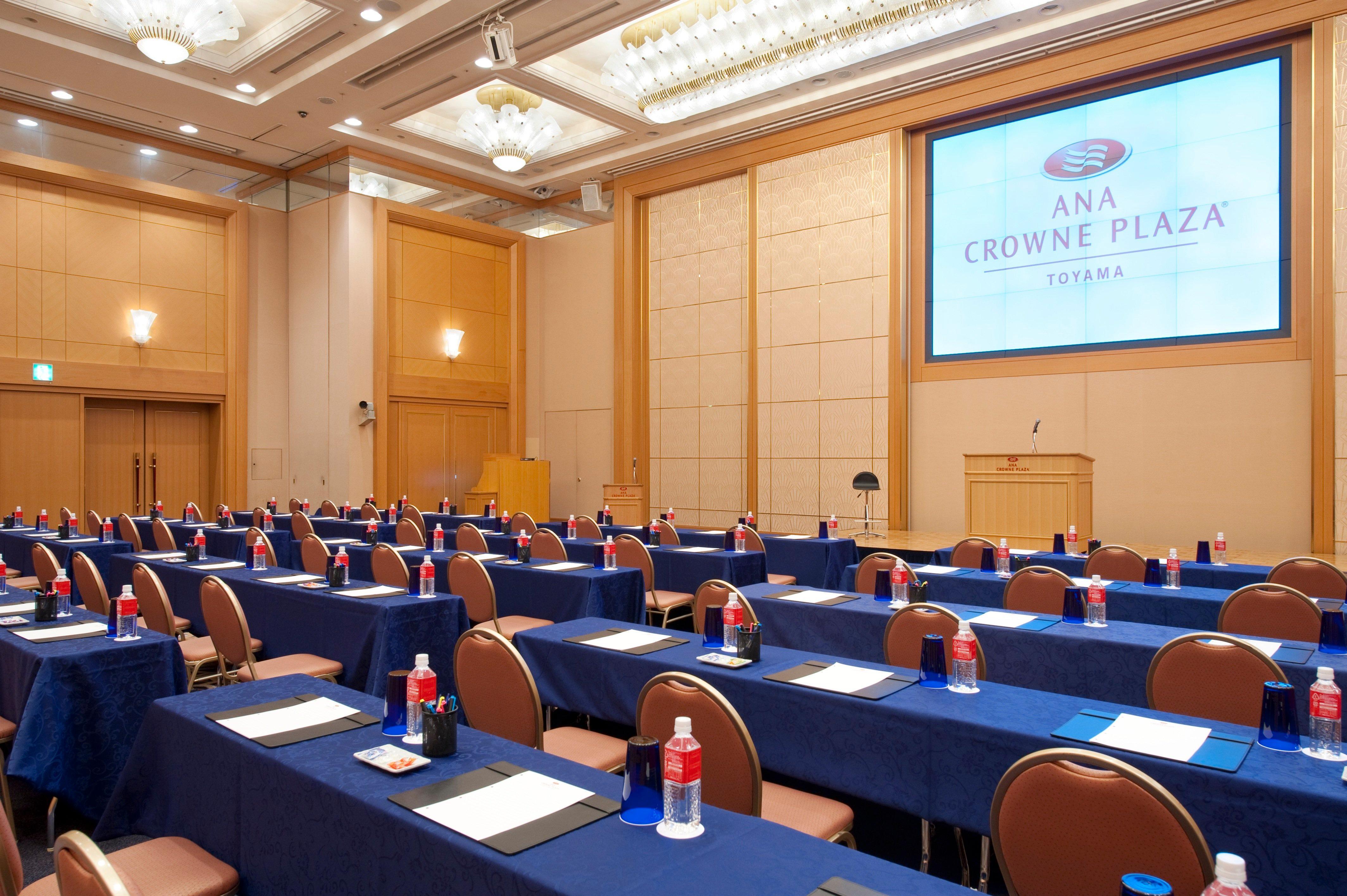 Ana Crowne Plaza Toyama By Ihg Hotell Eksteriør bilde