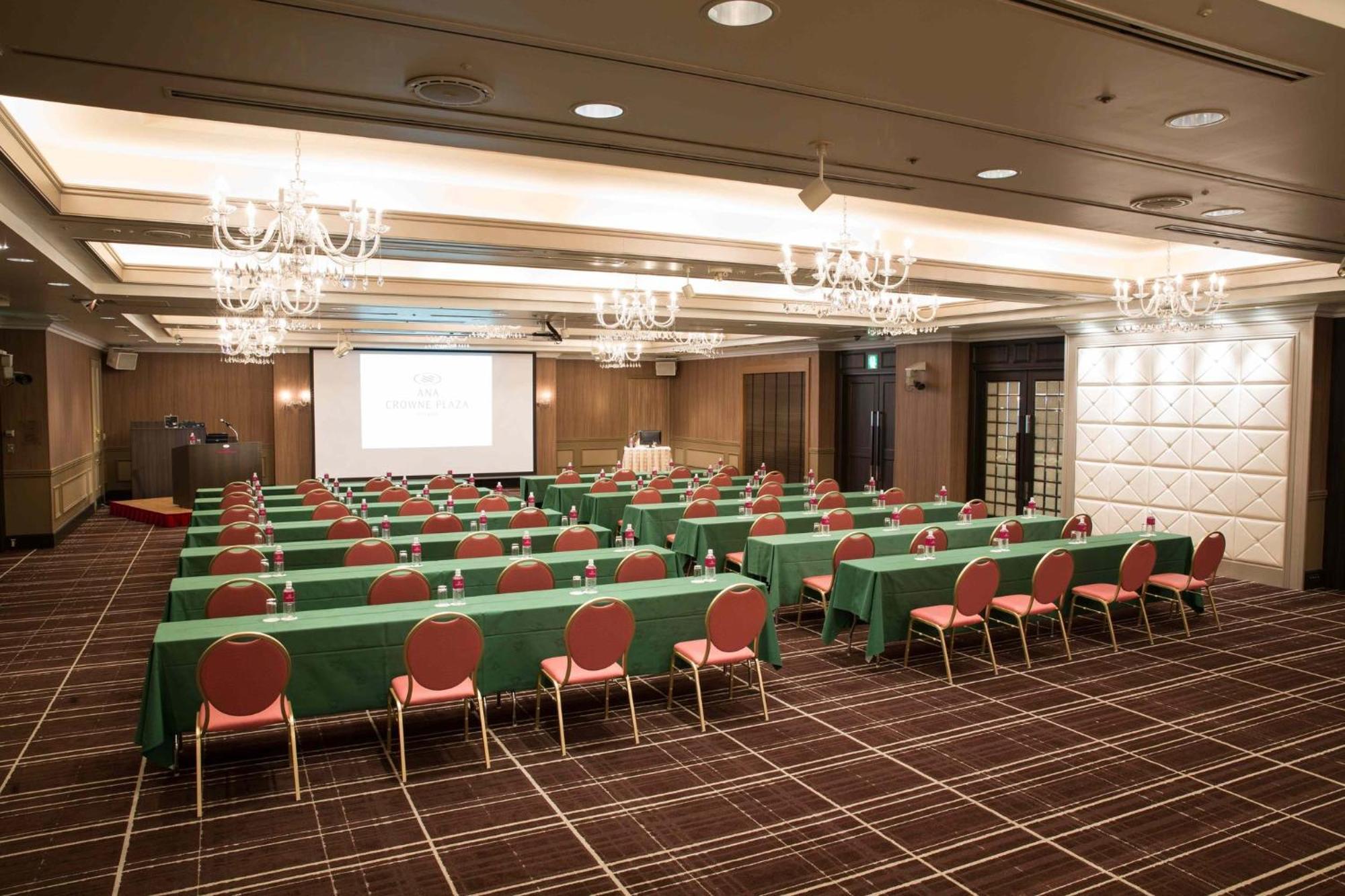 Ana Crowne Plaza Toyama By Ihg Hotell Eksteriør bilde