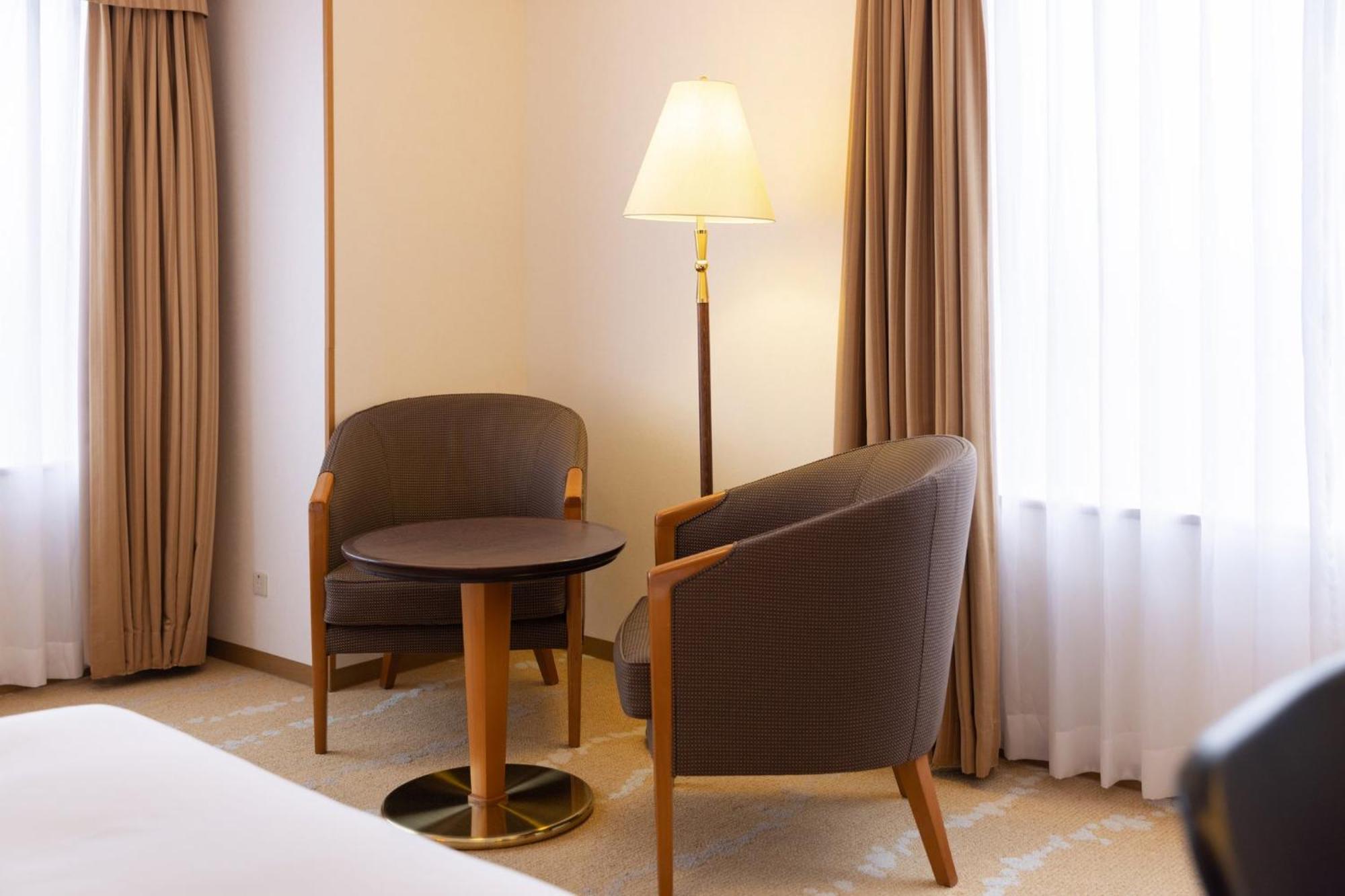 Ana Crowne Plaza Toyama By Ihg Hotell Eksteriør bilde