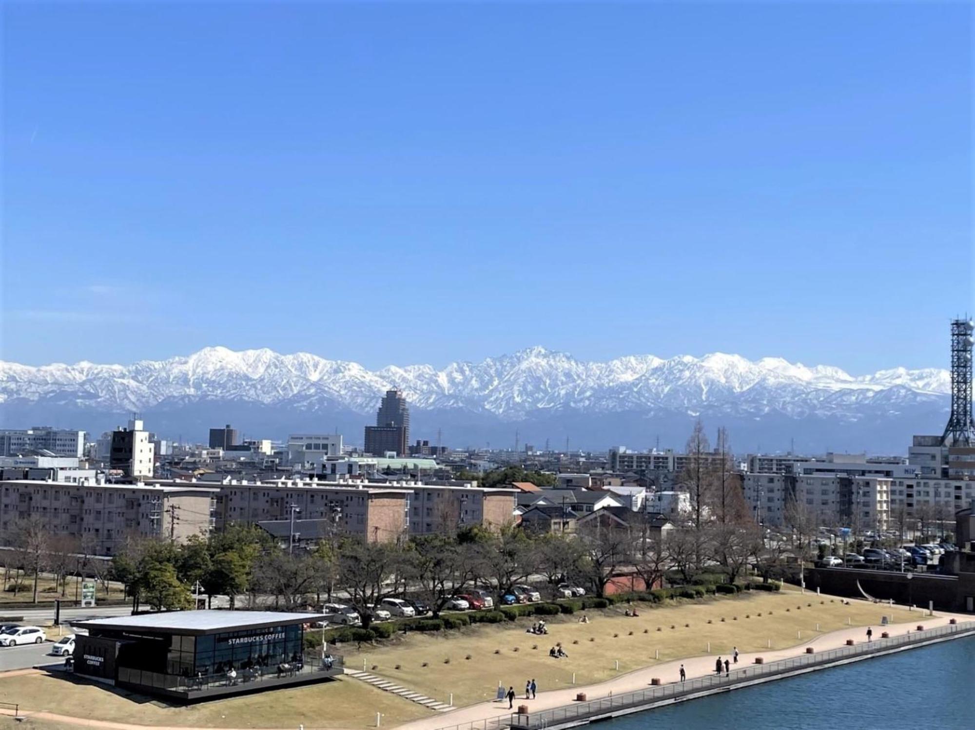 Ana Crowne Plaza Toyama By Ihg Hotell Eksteriør bilde