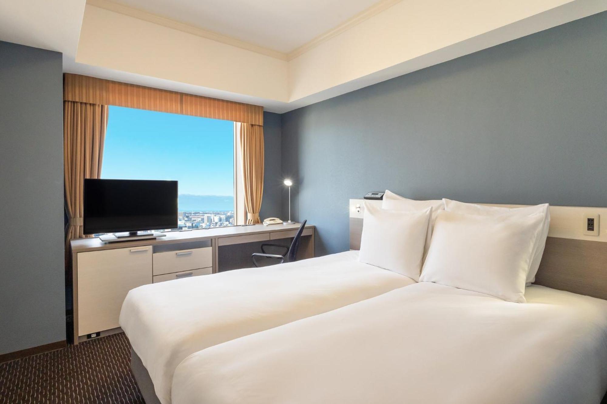 Ana Crowne Plaza Toyama By Ihg Hotell Eksteriør bilde
